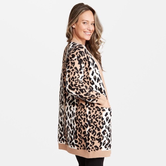 NWT Leopard Print Cardigan W/Front Pockets - Picture 1 of 3